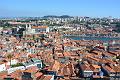 Was für ein Blick über die Altstadt Portos, den Douro und auf Vila Nova de Gaia, dem Stadteil Portos indem der Portwein hergestellt wird. Über den Douro kamen die Boote mit den Trauben aus dem sonnenreichen Douro Tal.